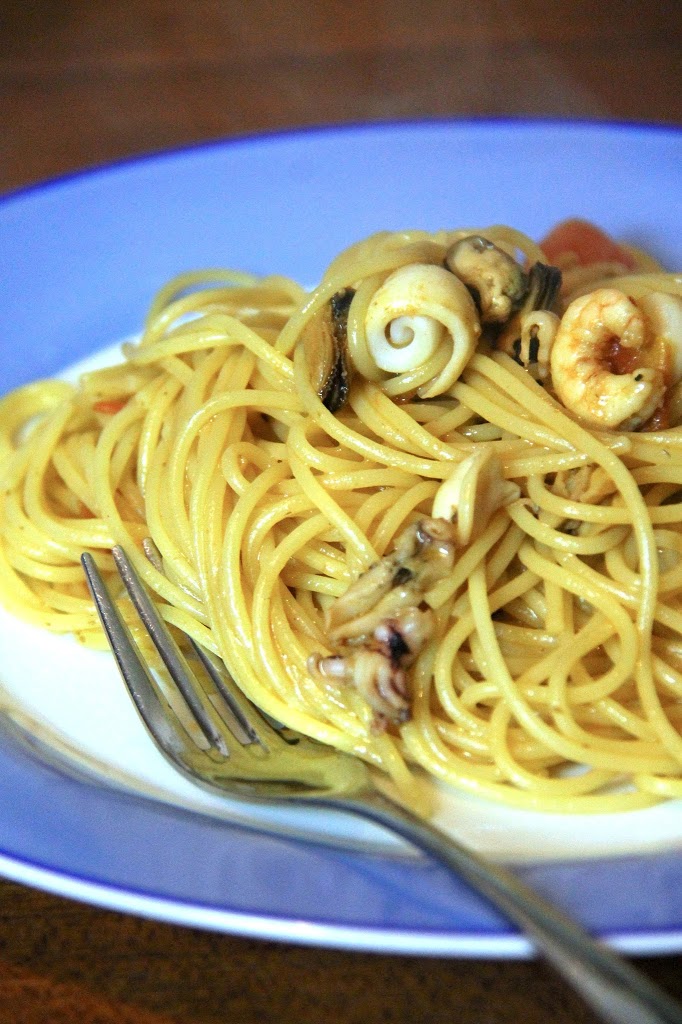 Spaghetti ai frutti di mare ricetta