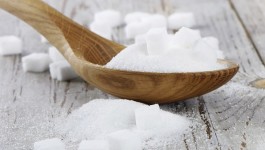 Lo zucchero bianco fa veramente male?